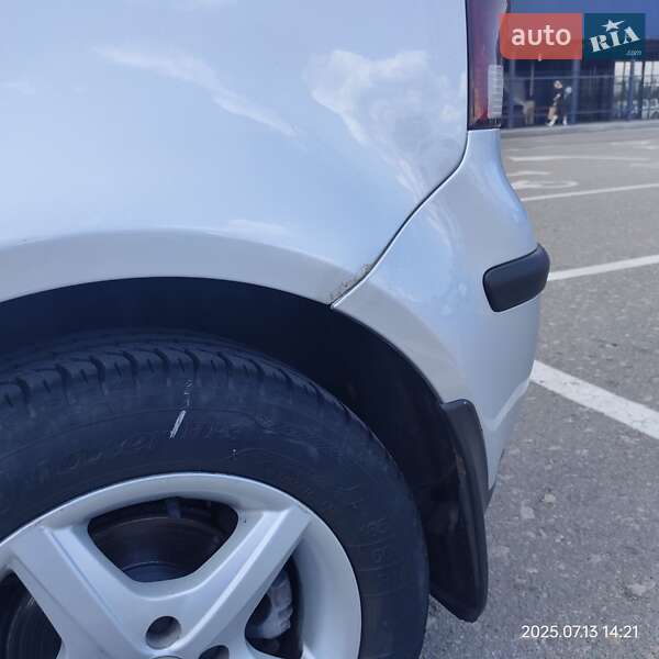 Хетчбек Volkswagen Polo 2005 в Києві фото 16 Хетчбек Volkswagen Polo 2005 в Києві