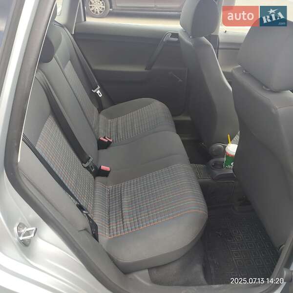 Хетчбек Volkswagen Polo 2005 в Києві фото 24 Хетчбек Volkswagen Polo 2005 в Києві