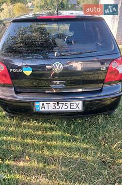 Хетчбек Volkswagen Polo 2002 в 