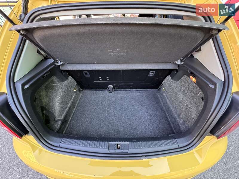 Хетчбек Volkswagen Polo 2010 в Києві