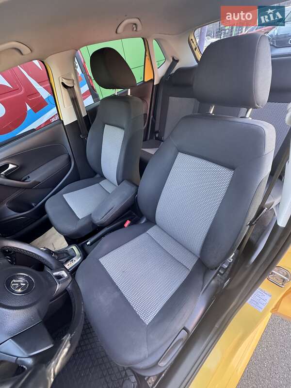 Хетчбек Volkswagen Polo 2010 в Києві