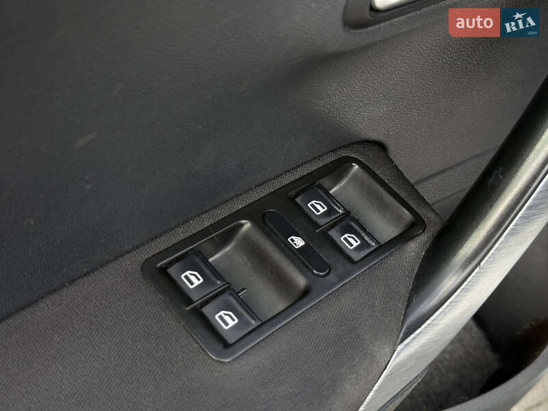 Хэтчбек Volkswagen Polo 2010 в Мукачево