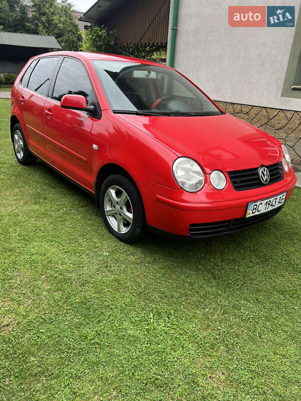 Хетчбек Volkswagen Polo 2003 в Яворові