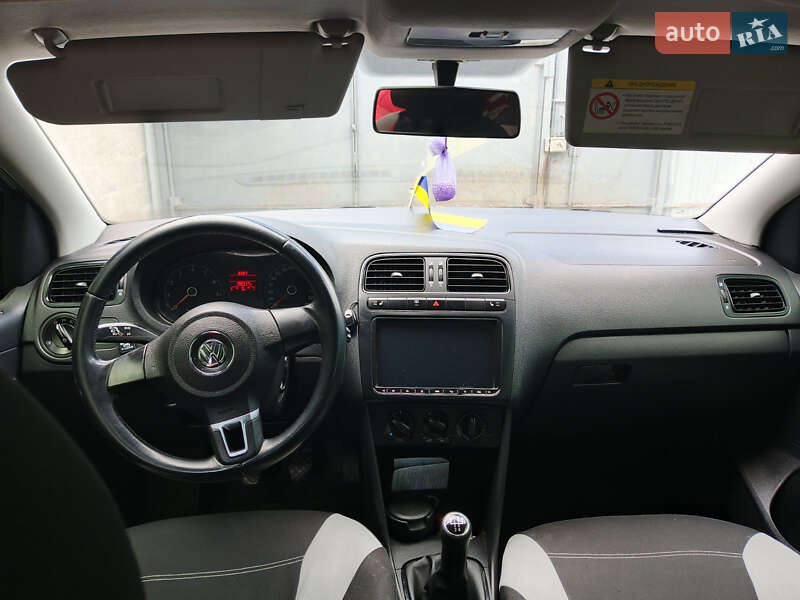 Седан Volkswagen Polo 2012 в Кропивницком