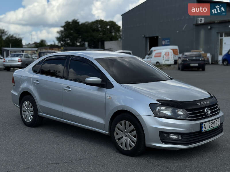 Седан Volkswagen Polo 2018 в Киеве