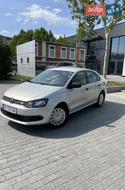 Седан Volkswagen Polo 2012 в Кривому Розі