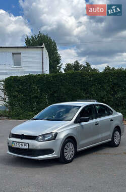 Седан Volkswagen Polo 2013 в Харькове