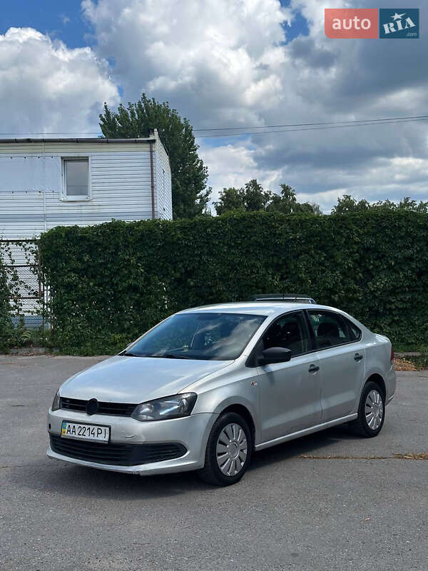 Volkswagen Polo 2013