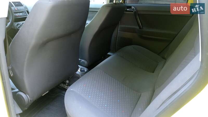 Хетчбек Volkswagen Polo 2003 в Дніпрі