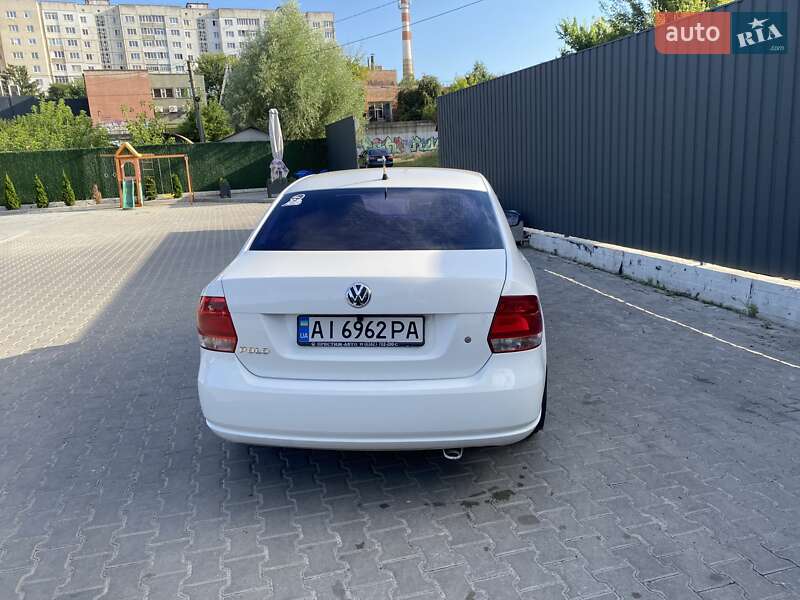 Седан Volkswagen Polo 2013 в Фастове