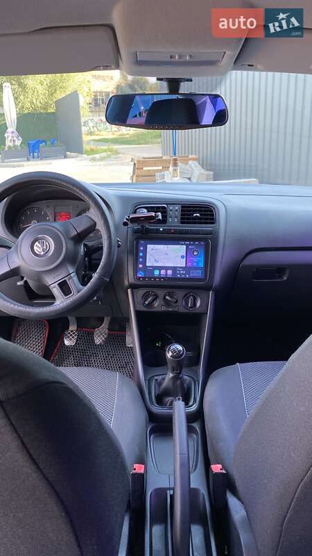 Седан Volkswagen Polo 2013 в Фастове