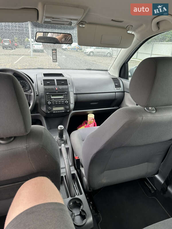 Хэтчбек Volkswagen Polo 2007 в Киверцах