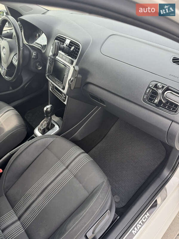 Хетчбек Volkswagen Polo 2013 в Львові