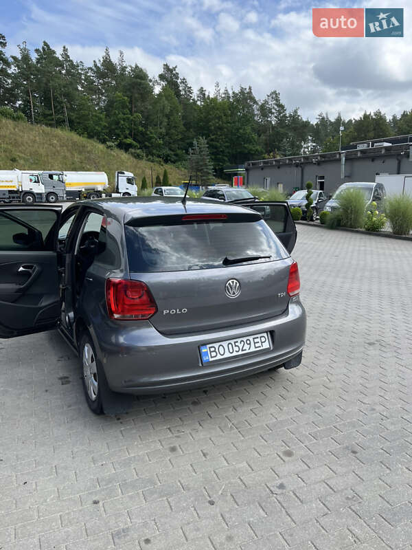 Хэтчбек Volkswagen Polo 2011 в Бережанах