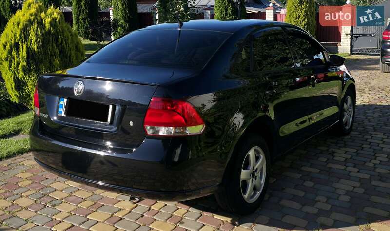 Седан Volkswagen Polo 2013 в Киеве фото 7 Седан Volkswagen Polo 2013 в Киеве