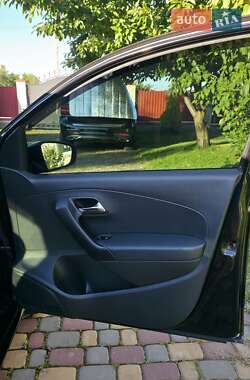 Седан Volkswagen Polo 2013 в Киеве