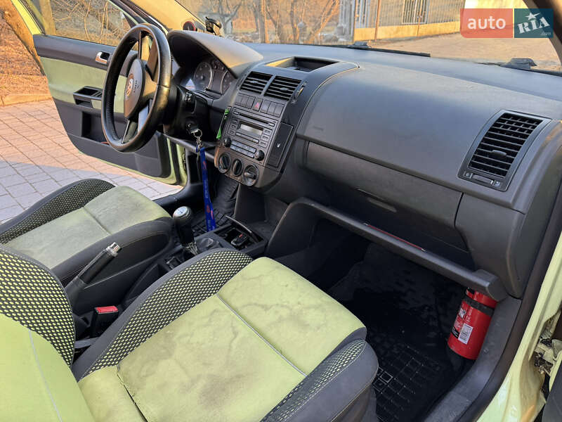 Хэтчбек Volkswagen Polo 2007 в Львове