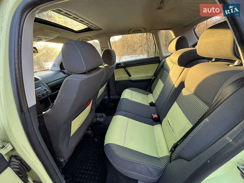 Хэтчбек Volkswagen Polo 2007 в Львове