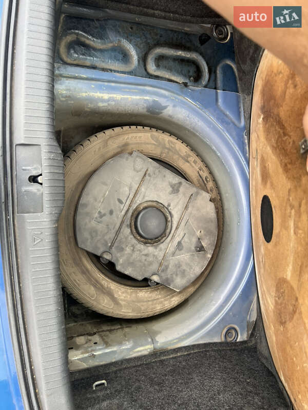 Хэтчбек Volkswagen Polo 2003 в Жидачове фото 12 Хэтчбек Volkswagen Polo 2003 в Жидачове