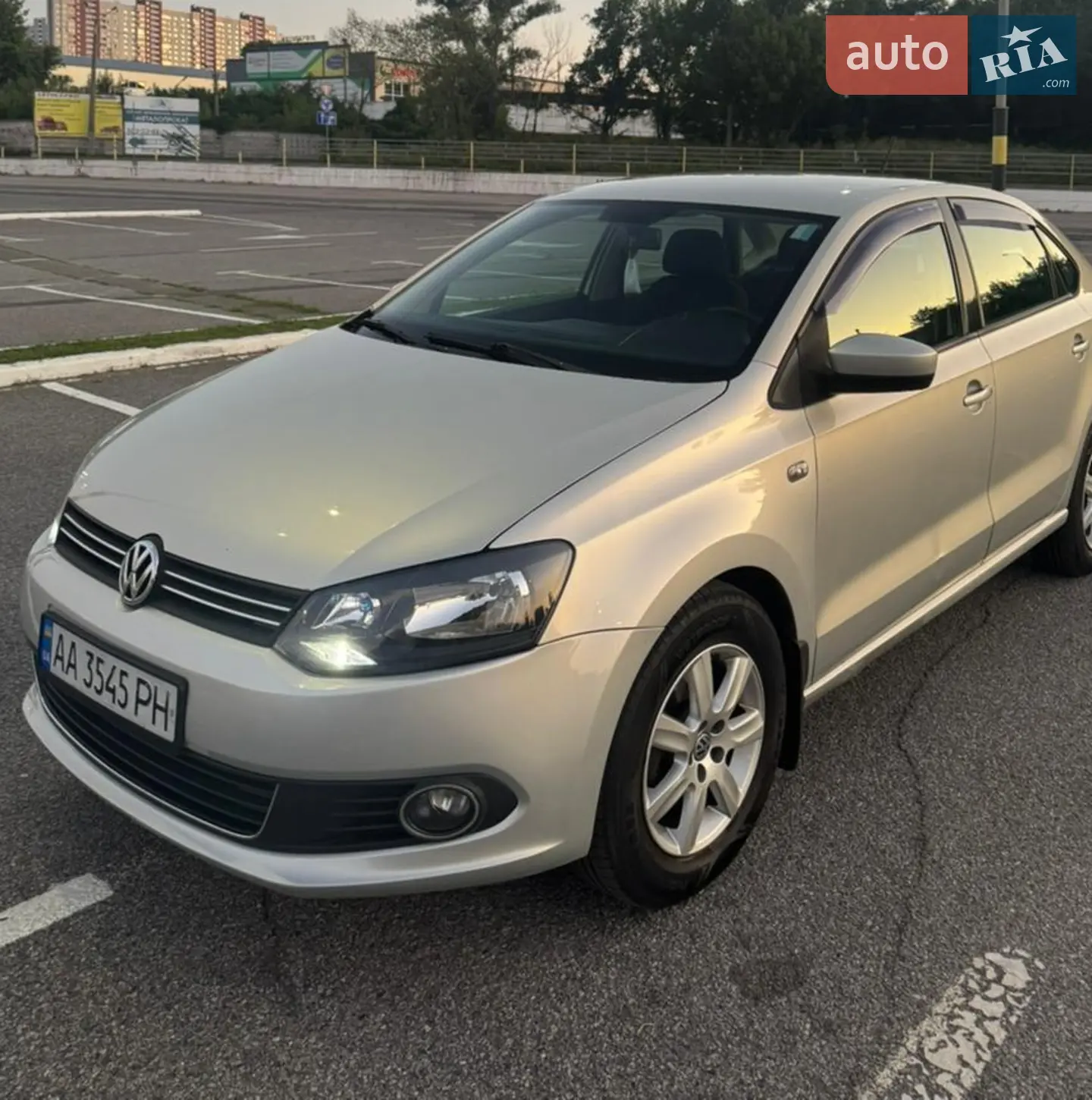 2011 Volkswagen Polo - фото 1