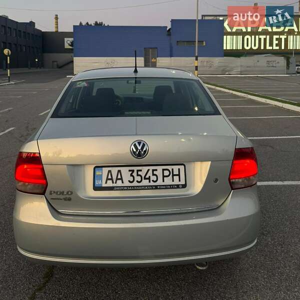 Седан Volkswagen Polo 2011 в Києві