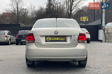 Седан Volkswagen Polo 2011 в 
