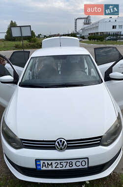 Седан Volkswagen Polo 2012 в Коростене
