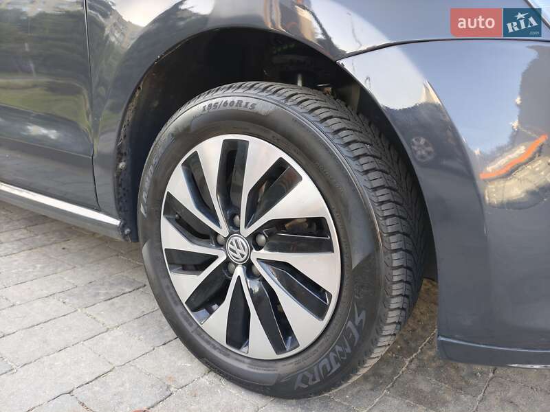 Хетчбек Volkswagen Polo 2014 в Львові