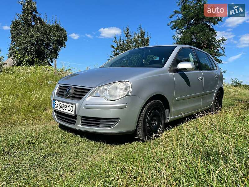 Хетчбек Volkswagen Polo 2005 в Костопілі
