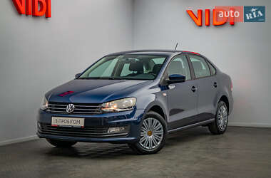 Седан Volkswagen Polo 2016 в Києві