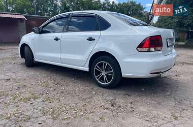 Седан Volkswagen Polo 2019 в Чернігові