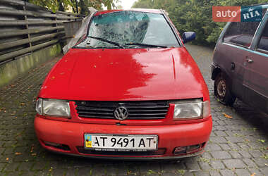 Седан Volkswagen Polo 1999 в Долине