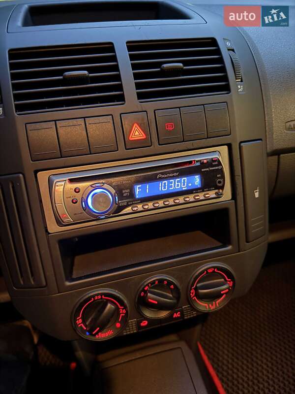 Хэтчбек Volkswagen Polo 2007 в Киеве фото 21 Хэтчбек Volkswagen Polo 2007 в Киеве