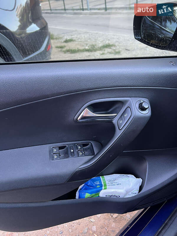 Хетчбек Volkswagen Polo 2012 в Дніпрі фото 7 Хетчбек Volkswagen Polo 2012 в Дніпрі