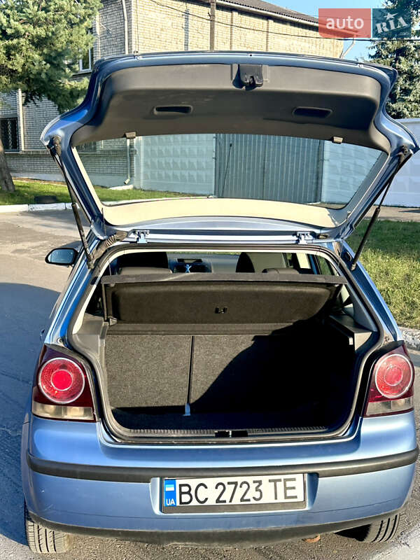Хэтчбек Volkswagen Polo 2005 в Львове