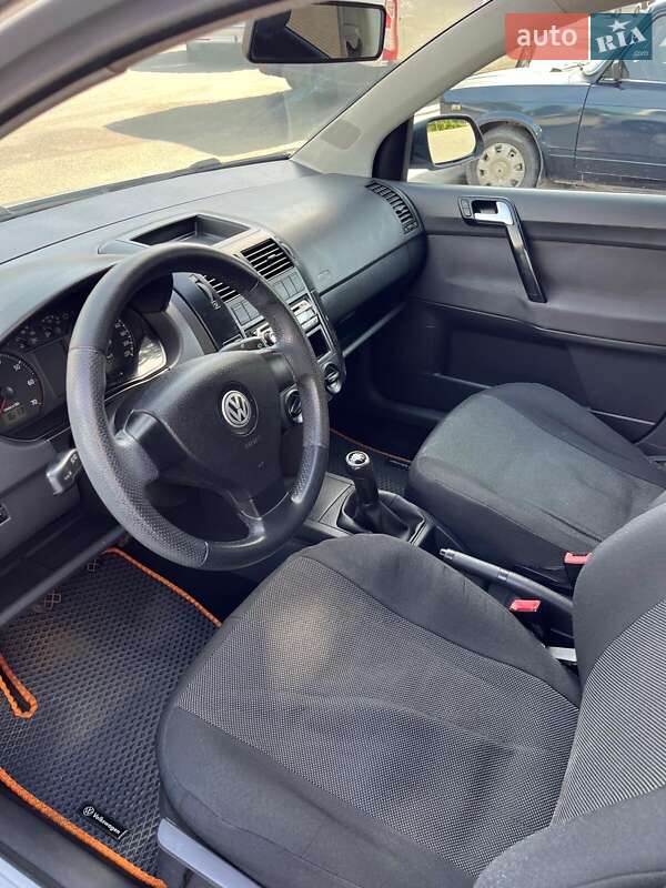 Хэтчбек Volkswagen Polo 2008 в Стрые