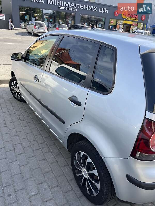 Хэтчбек Volkswagen Polo 2008 в Стрые
