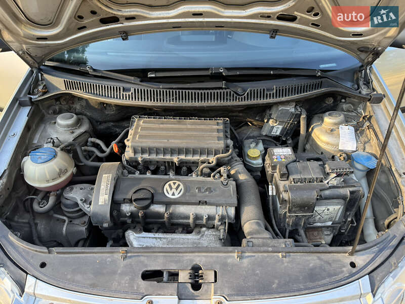 Хетчбек Volkswagen Polo 2008 в Києві