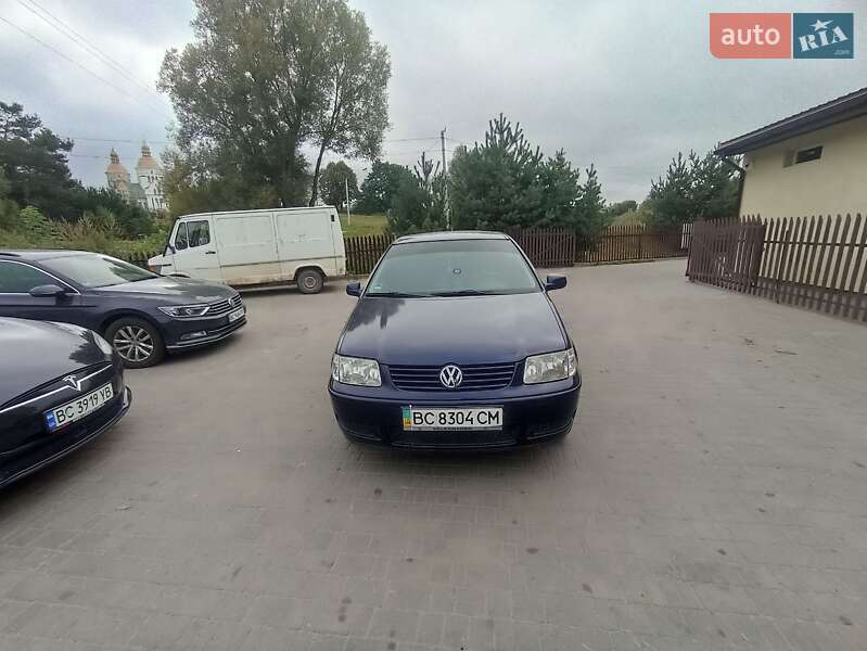 Volkswagen Polo 2000