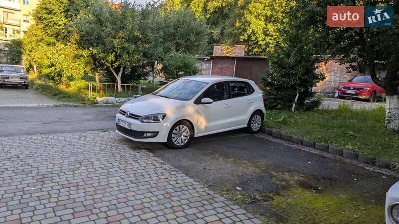 Хетчбек Volkswagen Polo 2011 в Львові фото 10 Хетчбек Volkswagen Polo 2011 в Львові