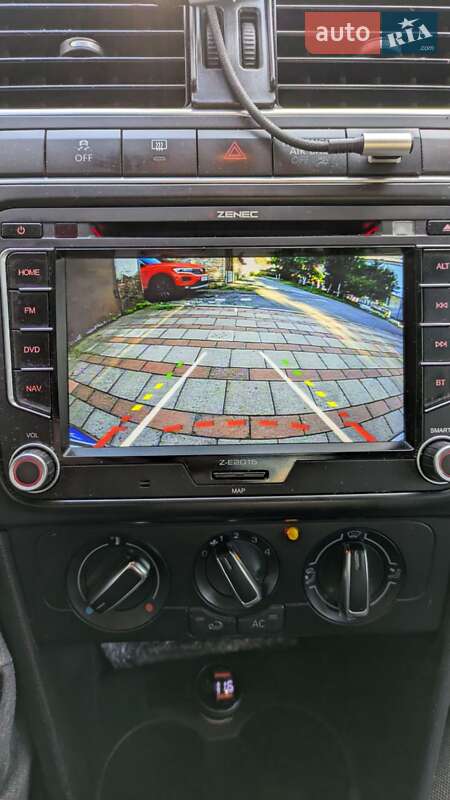 Хетчбек Volkswagen Polo 2011 в Львові фото 42 Хетчбек Volkswagen Polo 2011 в Львові