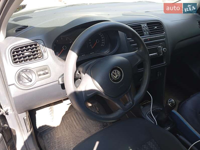Седан Volkswagen Polo 2017 в Харькове