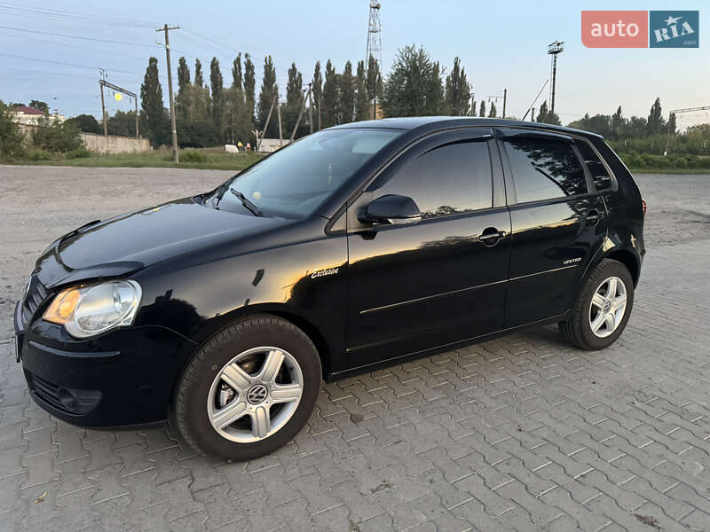 Хэтчбек Volkswagen Polo 2008 в Кролевце