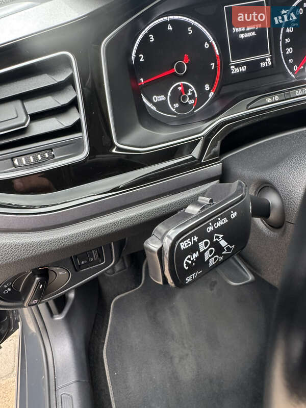 Хетчбек Volkswagen Polo 2019 в Сваляві