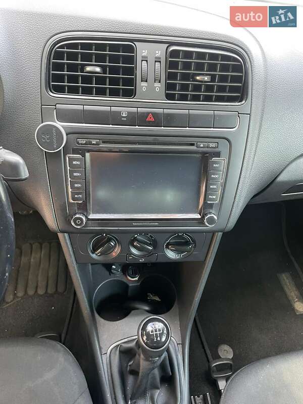 Хэтчбек Volkswagen Polo 2014 в Киеве фото 9 Хэтчбек Volkswagen Polo 2014 в Киеве