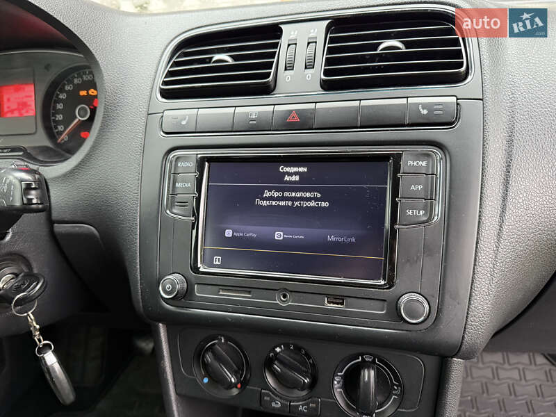 Седан Volkswagen Polo 2012 в Львові