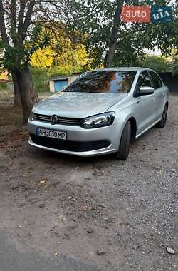 Седан Volkswagen Polo 2012 в Краматорске