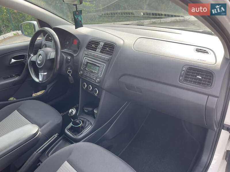 Седан Volkswagen Polo 2013 в Харькове фото 12 Седан Volkswagen Polo 2013 в Харькове