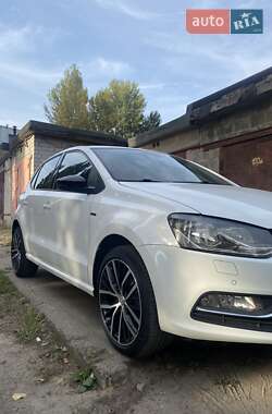 Хэтчбек Volkswagen Polo 2014 в Киеве
