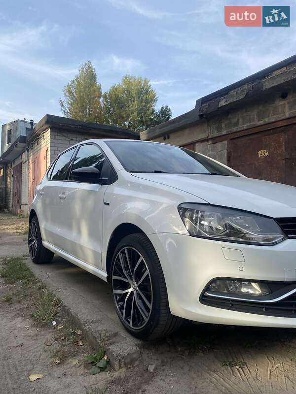 Volkswagen Polo 2014